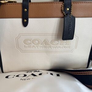Coach Leatherware Colorblock Tote – Boutique Purchase